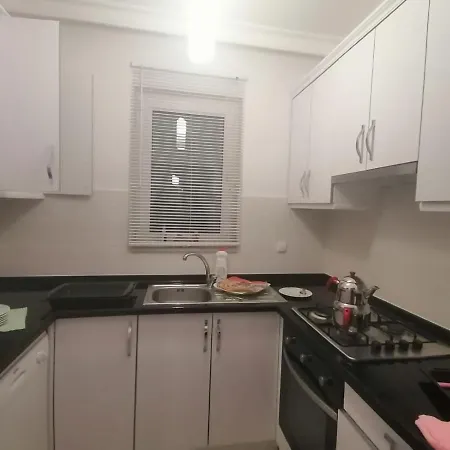 Seaside Residence, Villa Guel, Denize Sifir, 3 Yatak Odali , 6 Kisilik ,Triplex Site Icerisinde Havuzlu Villa 别墅