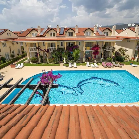 Seaside Residence, Villa Guel, Denize Sifir, 3 Yatak Odali , 6 Kisilik ,Triplex Site Icerisinde Havuzlu Villa * 费特希耶