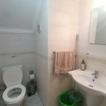 Seaside Residence, Villa Gül, Denize sıfır, 3 Yatak odalı , 6 Kişilik ,Triplex Site İçerisinde Havuzlu Villa
